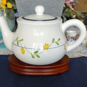 Beautiful Vintage Ceramic Teapot Made In Italy